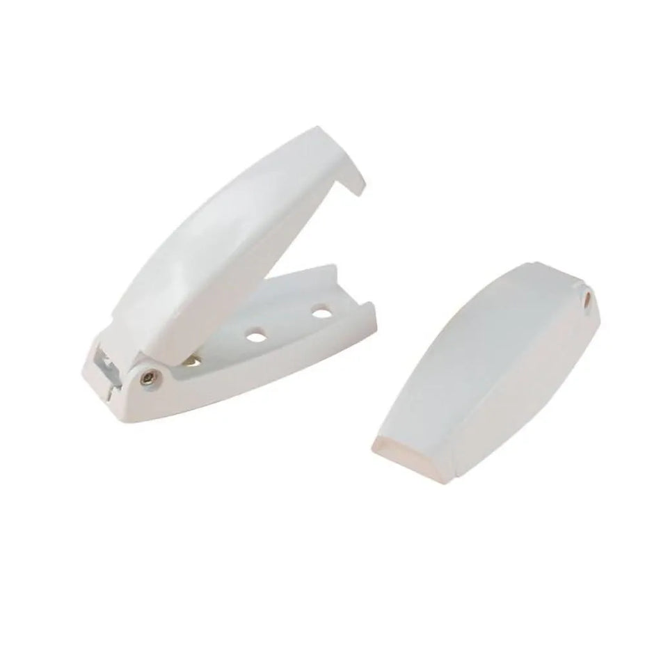 Camco Baggage Door Catches 2 pack
