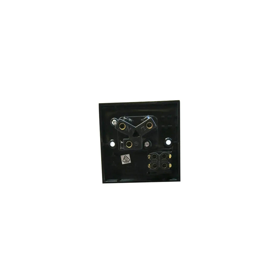 Bailey 240V Socket With Switch